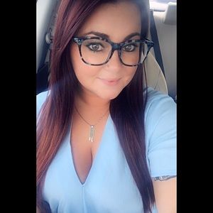 Meet your Posher, Kristen